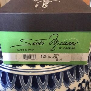 NWOT Sesto Meucci black woven loafers